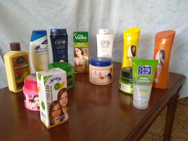 مواد تجميل وعطور وشامبوات ومواد كثيرة اخرى